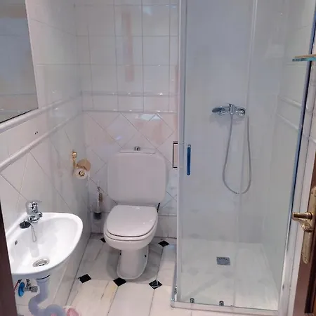 Oda ve Kahvaltı San Basilio's Red House Cordoba