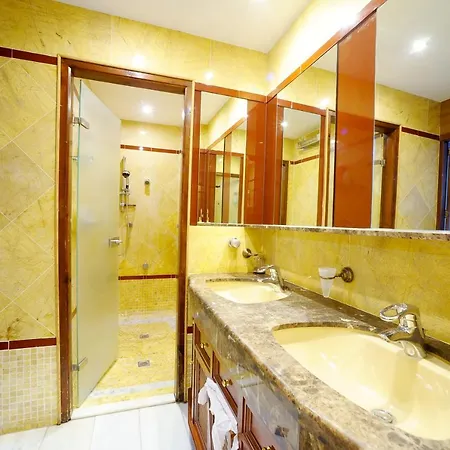 San Basilio's Red House Oda ve Kahvaltı