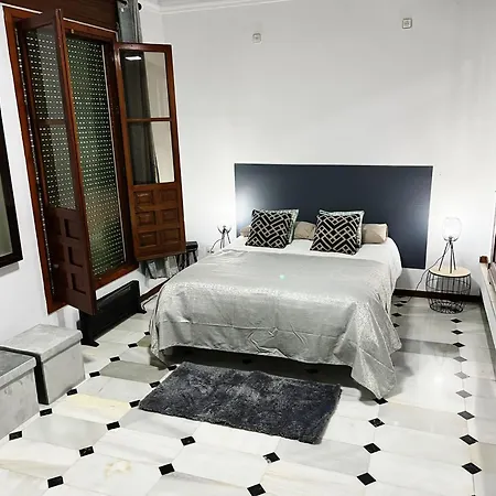 San Basilio's Red House * Cordoba