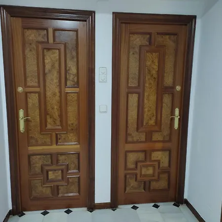 Oda ve Kahvaltı San Basilio's Red House Cordoba