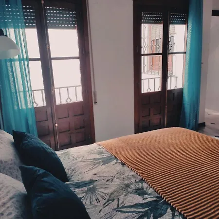Bed and breakfast San Basilio's Red House