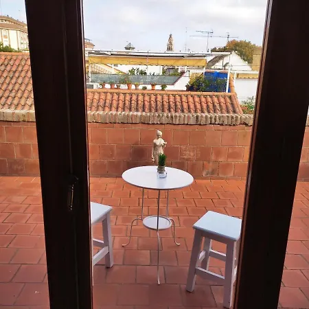 Bed and breakfast San Basilio's Red House *
