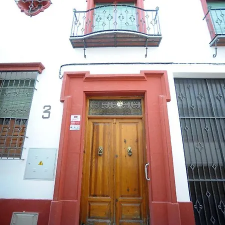 San Basilio's Red House Frühstückspension Córdoba