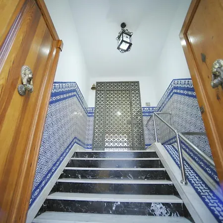 Bed and breakfast San Basilio's Red House